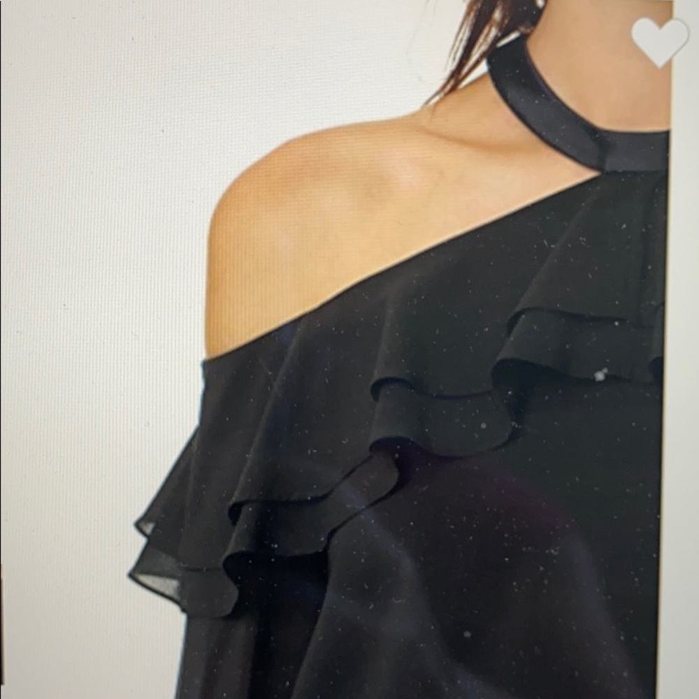 Alice + Olivia Black Off-Shoulder Ruffle Halter Blouse - Picture 4 of 7